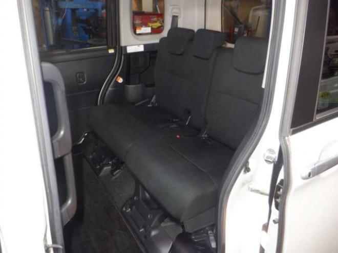 ルーミー1.0 G 4WD　本州仕入・ナビ・TV・B/T・Bカメラ・両側電動・クルコン・ETC・オートマチックハイビーム・衝突軽減・アイドリングストップ・クリアランスソナー・ライトレベライザー・オートエアコン 1000