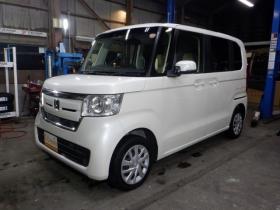 N-BOX　G EX ホンダセンシング 4WD　本州仕入・ナビ・TV・B/T・Bカメラ・両側電動・LEDヘッドライト・1オーナー・スマートキー・プッシュスタート・シートヒーター・オートライト・衝突軽減・クルコン・ステアリングスイッチ・クリアランスソナー 660