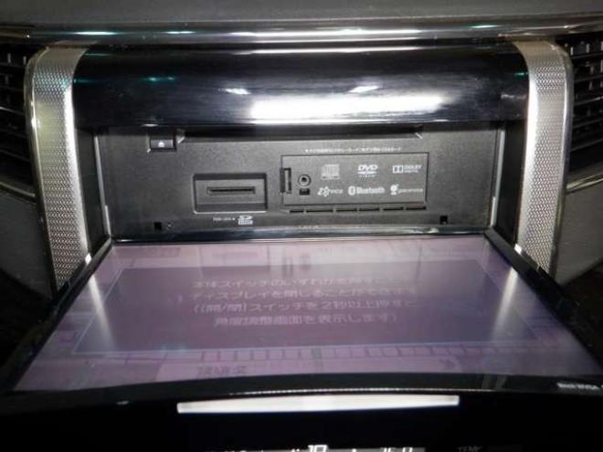 ヴェルファイア3.5 Z Gエディション 4WD　後期型・ナビ・BT・TV・バックカメラ・両側電動・パワーシート・サイドカメラ・フリップダウンモニタ・パワーバックドア・ETC・クルコン 3500