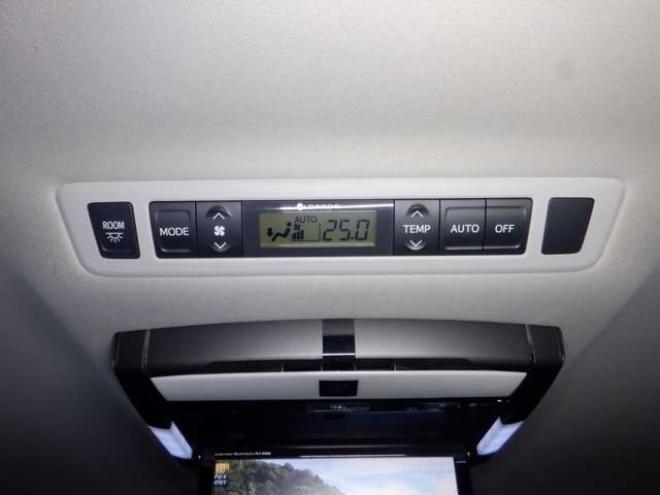 ヴェルファイア3.5 Z Gエディション 4WD　後期型・ナビ・BT・TV・バックカメラ・両側電動・パワーシート・サイドカメラ・フリップダウンモニタ・パワーバックドア・ETC・クルコン 3500