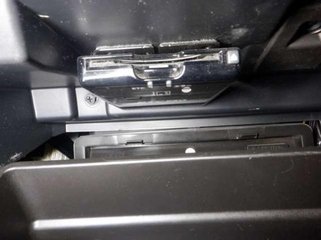 インプレッサスポーツ 2.0 i-L アイサイト 4WD　ブラックレザーセレクション　本州仕入れ　4WD　MOPナビ　B/T　TV　バックカメラ　ETC　クルコン　シートヒーター　レザーシート　衝突軽減　LEDヘッドライト　フォグランプ　ドアバイザー　スマートキー 2000