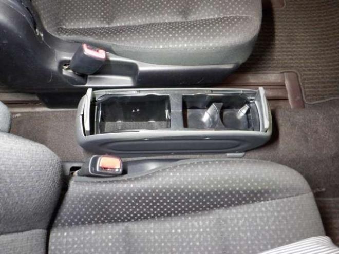 ポルテ1.5 F 4WD　ナビ・TV・B/T・Bカメラ・パワスラ・ETC・ワイパーデアイサー・ライトレベライザー・社外エンスタ・フォグランプ・社外15インチAW 1500