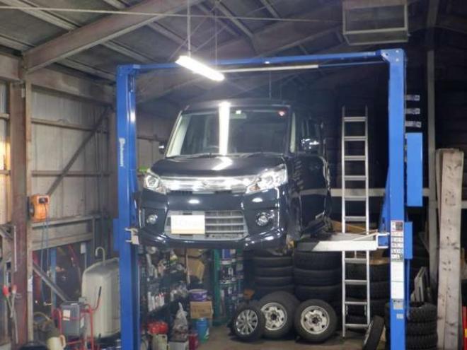 スペーシアカスタム XS 4WD　SDナビ・DTV・USB接続・4WD・パワースライドドア・シートヒーター・HID・フォグランプ・スマートキー・プッシュスタート 660