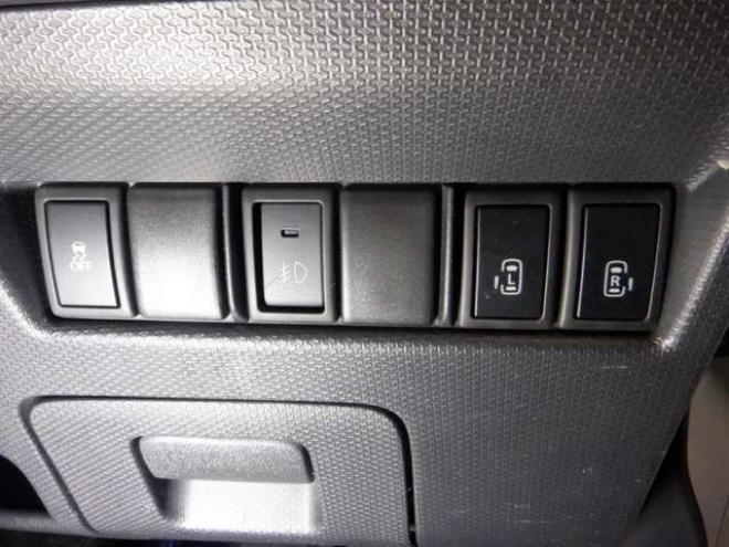 ソリオ1.2 バンディット 4WD　4WD　ナビ　フルセグTV　USB接続　バックカメラ　サイドカメラ　シートヒーター　両側パワスラ　100V電源　HID　フォグランプ　ドアバイザー　スマートキー　プッシュスタート 1200