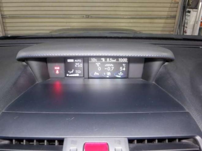 レヴォーグ1.6 GT-S アイサイト 4WD　本州仕入・ナビ・TV・Bカメラ・B/T・衝突軽減・前席パワーシート・LEDヘッドライト・LEDアクセサリーライナー・スマートキー・プッシュスタート・ETC・フォグランプ・クルコン 1600