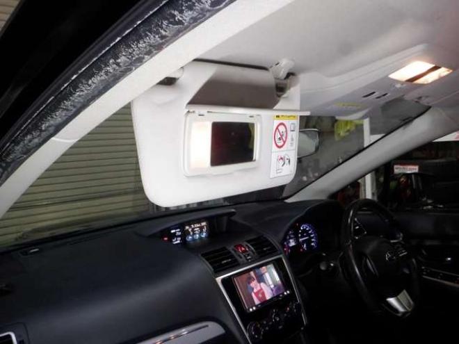 レヴォーグ1.6 GT-S アイサイト 4WD　本州仕入・ナビ・TV・Bカメラ・B/T・衝突軽減・前席パワーシート・LEDヘッドライト・LEDアクセサリーライナー・スマートキー・プッシュスタート・ETC・フォグランプ・クルコン 1600