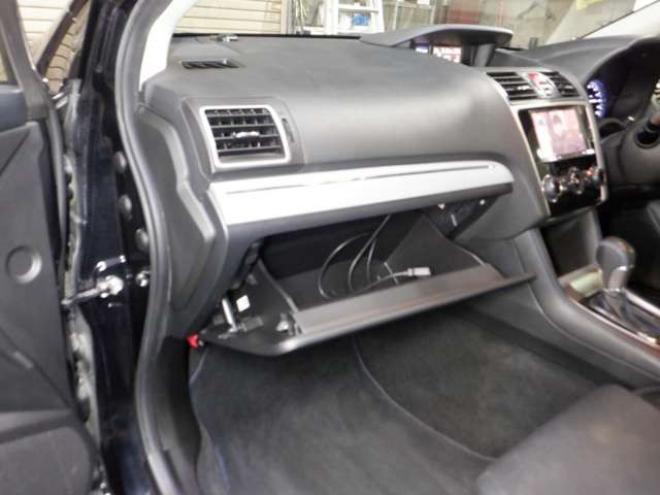 レヴォーグ1.6 GT-S アイサイト 4WD　本州仕入・ナビ・TV・Bカメラ・B/T・衝突軽減・前席パワーシート・LEDヘッドライト・LEDアクセサリーライナー・スマートキー・プッシュスタート・ETC・フォグランプ・クルコン 1600