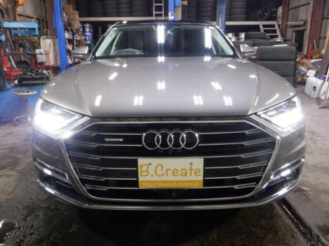 アウディA8 55 TFSI クワトロ 4WD　本州仕入・ナビ・TV・B/T・サンルーフ・黒革・360°カメラ・LEDヘッドライト・後席リモート・BANG&OLUSENサウンド・電動トランク・全席電動シート・全席パワークロージングドア・ヘッドアップディスプレイ 3000