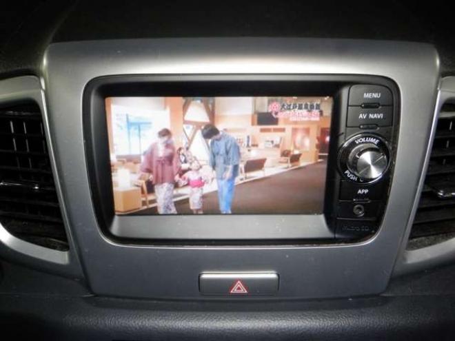 スペーシアX リミテッド スマートフォン連携ナビゲーション装着車 4WD　本州仕入・スマホ連携ナビ・TV・B/T・Bカメラ・両側電動・前席シートヒーター・衝突軽減・スマートキー・プッシュスタート・HID・ETC・純正AW・アイドリングストップ・ステアリングスイッチ 660