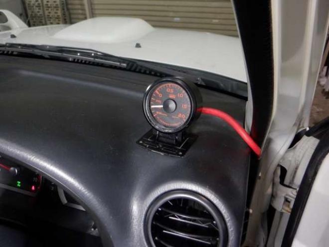 ジムニーワイルドウインド 4WD　本州仕入・ナビ・TV・Bカメラ・専用レザーシート・ETC・キーレス・シートヒーター・フォグランプ・ターボ・純正AW・電動格納ミラー・ミラーヒーター・ルーフレール 660