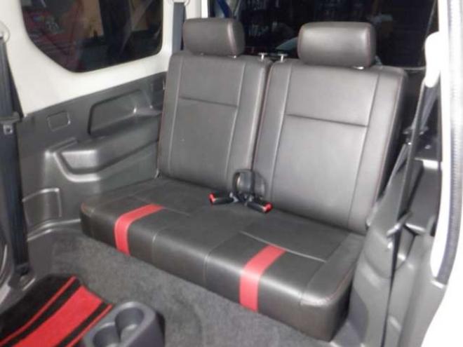 ジムニーワイルドウインド 4WD　本州仕入・ナビ・TV・Bカメラ・専用レザーシート・ETC・キーレス・シートヒーター・フォグランプ・ターボ・純正AW・電動格納ミラー・ミラーヒーター・ルーフレール 660