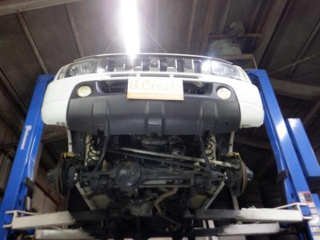 ジムニーワイルドウインド 4WD　本州仕入・ナビ・TV・Bカメラ・専用レザーシート・ETC・キーレス・シートヒーター・フォグランプ・ターボ・純正AW・電動格納ミラー・ミラーヒーター・ルーフレール 660