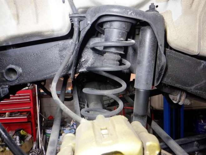 ジムニーワイルドウインド 4WD　本州仕入・ナビ・TV・Bカメラ・専用レザーシート・ETC・キーレス・シートヒーター・フォグランプ・ターボ・純正AW・電動格納ミラー・ミラーヒーター・ルーフレール 660