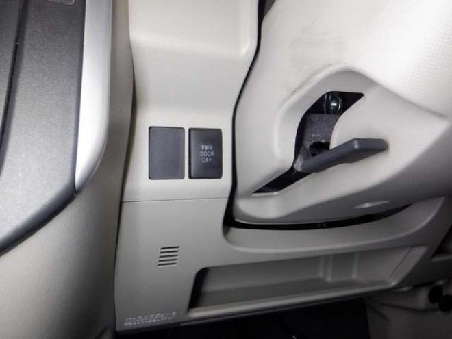 タントXターボ SA 4WD　ナビ・TV・両側電動・ターボ・スマートキー・プッシュスタート・スマアシ・ライトレベライザー・フォグランプ・純正エンスタ・リア席サンシェード・アイドリングストップ・ベンチシート・ 660