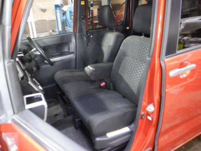 ウェイクG SA 4WD　本州仕入　ナビ　TV　LEDヘッドライト　両側電動　シートヒーター　スマアシ　ターボ　スマートキー　プッシュスタート　オートライト　ベンチシート　アイドリングストップ　フォグランプ 660