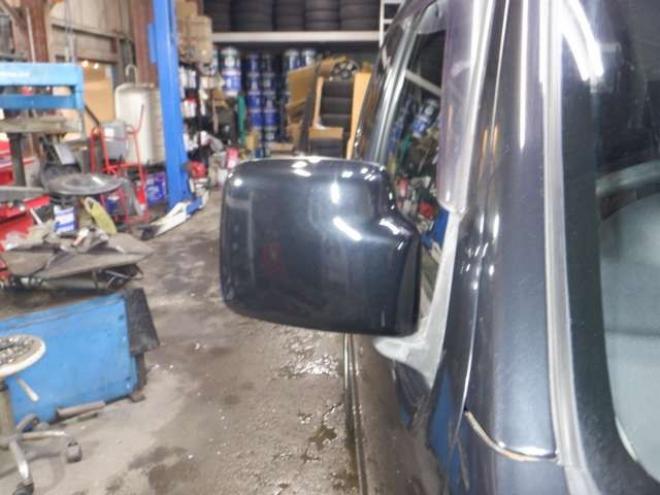 ジムニーワイルドウインド 4WD　本州仕入・ナビ・フルセグTV・キーレス・フォグランプ・シートヒーター・ミラーヒーター・ルーフレール・ターボ・社外AW・ライトレベライザー・電動格納ミラー・DVD再生・JAOSマッドガード 660