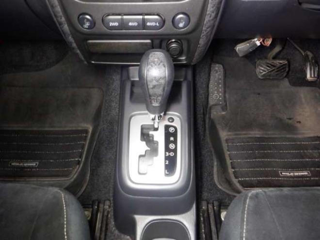 ジムニーワイルドウインド 4WD　本州仕入・ナビ・フルセグTV・キーレス・フォグランプ・シートヒーター・ミラーヒーター・ルーフレール・ターボ・社外AW・ライトレベライザー・電動格納ミラー・DVD再生・JAOSマッドガード 660