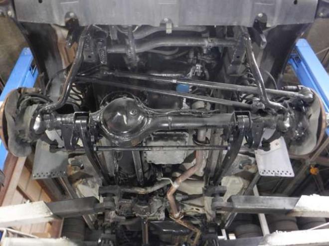 ジムニーワイルドウインド 4WD　本州仕入・ナビ・フルセグTV・キーレス・フォグランプ・シートヒーター・ミラーヒーター・ルーフレール・ターボ・社外AW・ライトレベライザー・電動格納ミラー・DVD再生・JAOSマッドガード 660