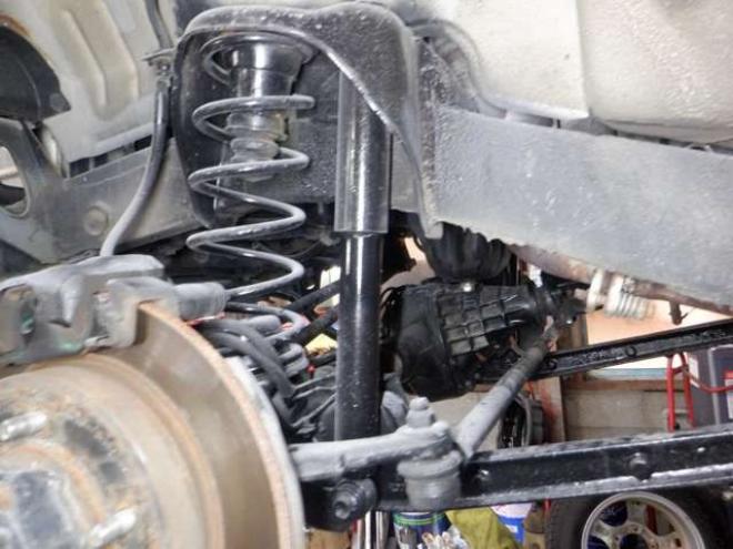 ジムニーワイルドウインド 4WD　本州仕入・ナビ・フルセグTV・キーレス・フォグランプ・シートヒーター・ミラーヒーター・ルーフレール・ターボ・社外AW・ライトレベライザー・電動格納ミラー・DVD再生・JAOSマッドガード 660