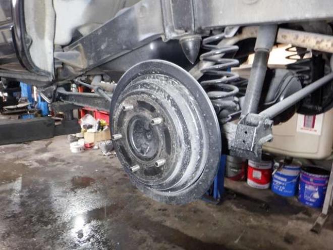 ジムニーワイルドウインド 4WD　本州仕入・ナビ・フルセグTV・キーレス・フォグランプ・シートヒーター・ミラーヒーター・ルーフレール・ターボ・社外AW・ライトレベライザー・電動格納ミラー・DVD再生・JAOSマッドガード 660