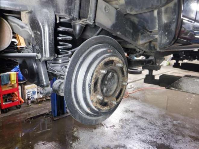 ジムニーワイルドウインド 4WD　本州仕入・ナビ・フルセグTV・キーレス・フォグランプ・シートヒーター・ミラーヒーター・ルーフレール・ターボ・社外AW・ライトレベライザー・電動格納ミラー・DVD再生・JAOSマッドガード 660