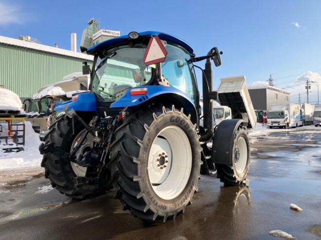 トラクターニューホランド　中古　T6020　DELTA