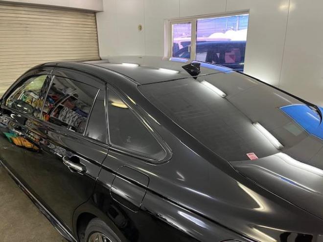 クラウンハイブリッドＲＳアドバンス　本州仕入　ワンオーナー　寒冷地仕様　禁煙車　電動サンルーフ　ヘッドアップディスプレイ　シーケンシャルウィンカー　純正ブラックレザーシート　純正１８インチスパッタリングＡＷ　社外１７ＡＷ＋スタッドレス付 4WD 2500 4Dr