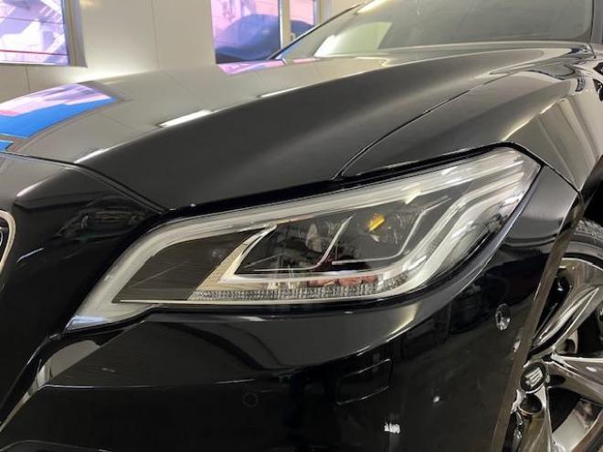 クラウンハイブリッドＲＳアドバンス　本州仕入　ワンオーナー　寒冷地仕様　禁煙車　電動サンルーフ　ヘッドアップディスプレイ　シーケンシャルウィンカー　純正ブラックレザーシート　純正１８インチスパッタリングＡＷ　社外１７ＡＷ＋スタッドレス付 4WD 2500 4Dr