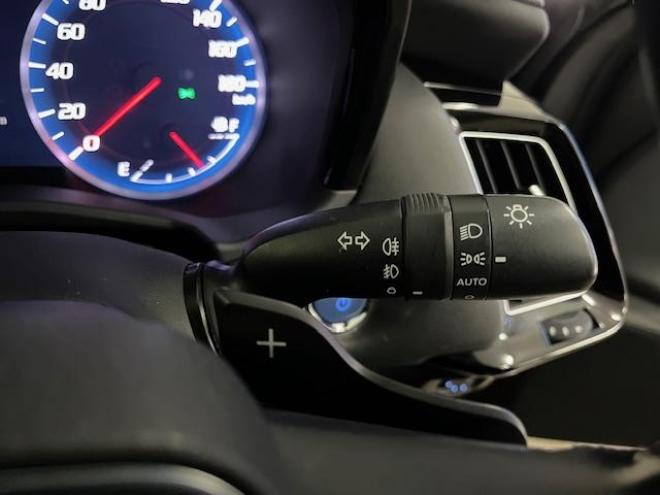 クラウンハイブリッドＲＳアドバンス　本州仕入　ワンオーナー　寒冷地仕様　禁煙車　電動サンルーフ　ヘッドアップディスプレイ　シーケンシャルウィンカー　純正ブラックレザーシート　純正１８インチスパッタリングＡＷ　社外１７ＡＷ＋スタッドレス付 4WD 2500 4Dr