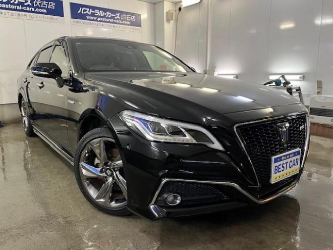 クラウンハイブリッドＲＳアドバンス　本州仕入　ワンオーナー　寒冷地仕様　禁煙車　電動サンルーフ　ヘッドアップディスプレイ　シーケンシャルウィンカー　純正ブラックレザーシート　純正１８インチスパッタリングＡＷ　社外１７ＡＷ＋スタッドレス付 4WD 2500 4Dr