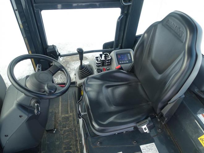 ホイールローダコマツ WA40-8　バケット容量0.5m3　