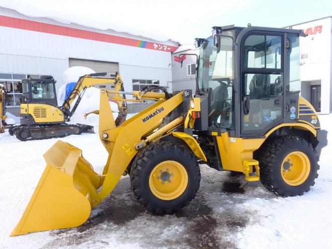 ホイールローダコマツ WA40-8　バケット容量0.5m3　