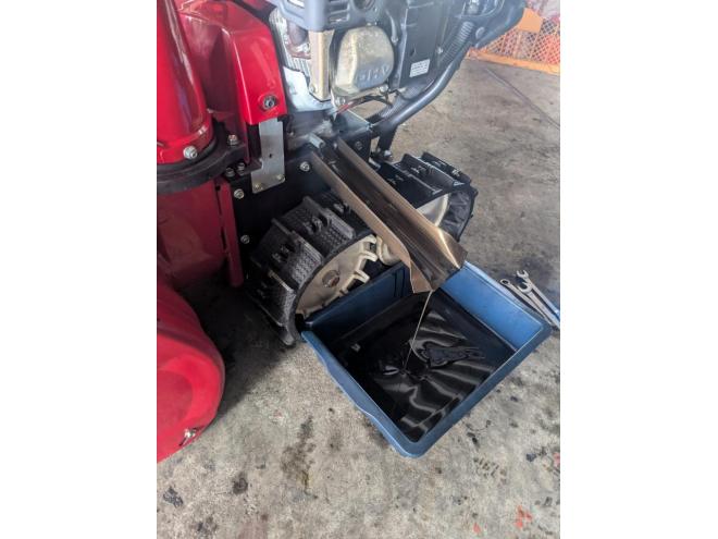 除雪機ホンダ　HSS760ｎ　7馬力　ＨＳＴ　超良品