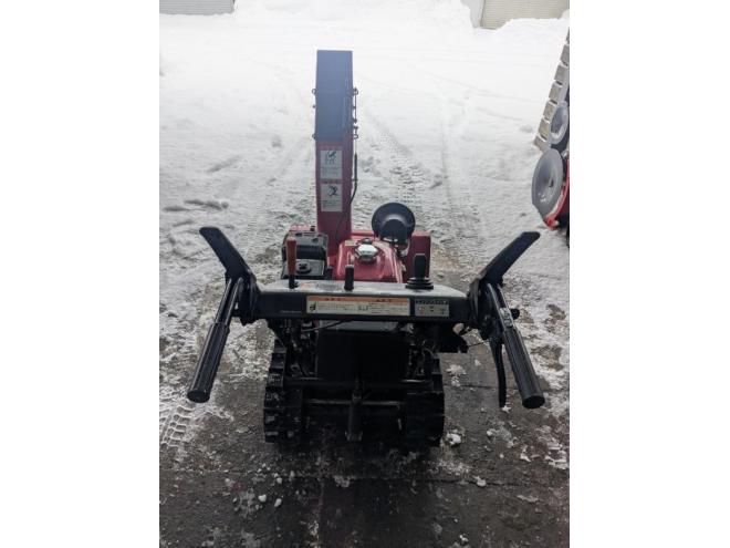 除雪機ホンダ　HSS760ｎ　7馬力　ＨＳＴ　超良品