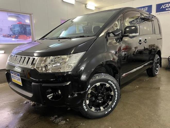 デリカＤ：５　Ｇパワーパッケージ　本州仕入　寒冷地仕様　禁煙車　両側パワースライドドア　社外１６インチブラポリＡＷ＋新品ＴＯＹＯホワイトレター　新品ＪＡＯＳブラックマッドガード　ストラーダナビ　地デジ　ＤＶＤ再生　Ｂｌｕｅｔｏｏｔｈ 4WD 2400 5Dr