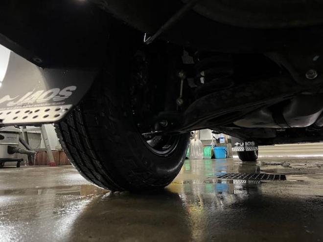 デリカＤ：５　Ｇパワーパッケージ　本州仕入　寒冷地仕様　禁煙車　両側パワースライドドア　社外１６インチブラポリＡＷ＋新品ＴＯＹＯホワイトレター　新品ＪＡＯＳブラックマッドガード　ストラーダナビ　地デジ　ＤＶＤ再生　Ｂｌｕｅｔｏｏｔｈ 4WD 2400 5Dr