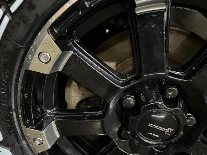 デリカＤ：５　Ｇパワーパッケージ　本州仕入　寒冷地仕様　禁煙車　両側パワースライドドア　社外１６インチブラポリＡＷ＋新品ＴＯＹＯホワイトレター　新品ＪＡＯＳブラックマッドガード　ストラーダナビ　地デジ　ＤＶＤ再生　Ｂｌｕｅｔｏｏｔｈ 4WD 2400 5Dr