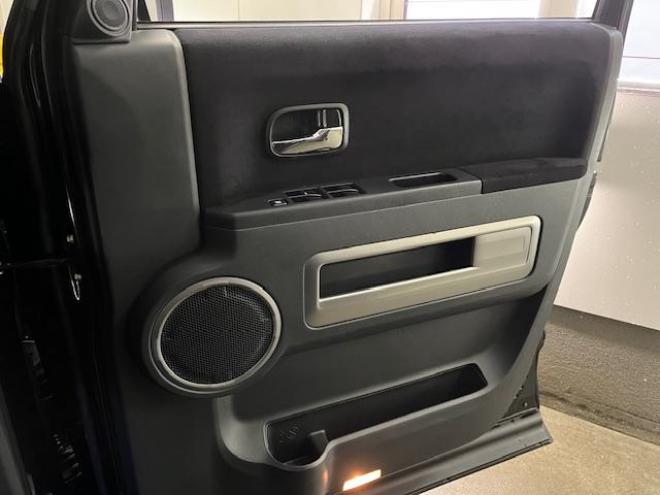 デリカＤ：５　Ｇパワーパッケージ　本州仕入　寒冷地仕様　禁煙車　両側パワースライドドア　社外１６インチブラポリＡＷ＋新品ＴＯＹＯホワイトレター　新品ＪＡＯＳブラックマッドガード　ストラーダナビ　地デジ　ＤＶＤ再生　Ｂｌｕｅｔｏｏｔｈ 4WD 2400 5Dr