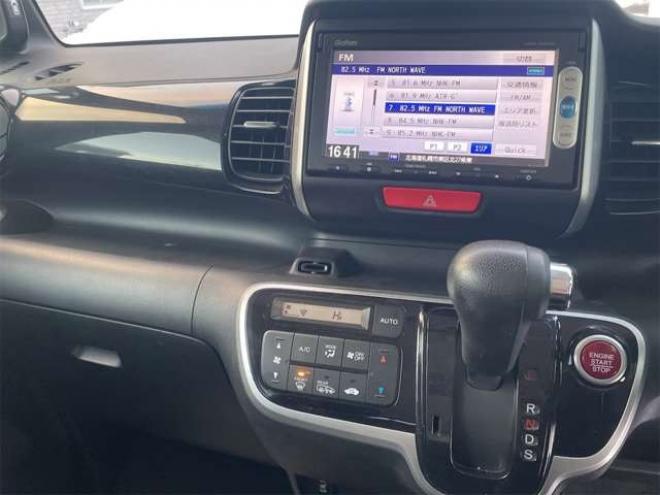 N-BOXカスタムG ターボ Lパッケージ 4WD　新在　庫　限　定　プ　ライス 660