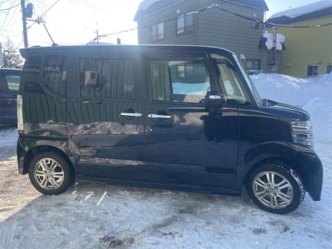 N-BOXカスタムG Lパッケージ　FF車　2WD　新　在　庫　　限　定　プ ライス　HID　両面パワースライド　TRC 2WD 660