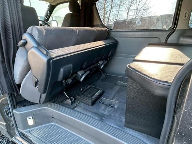ハイエースバン　４ＷＤ　ＥＴＣ　バックカメラ　ナビ　両側スライドドア　ＡＴ　Ｂｌｕｅｔｏｏｔｈ　エアコン　パワーウィンドウ　運転席エアバッグ 4WD 2500(D) 5Dr