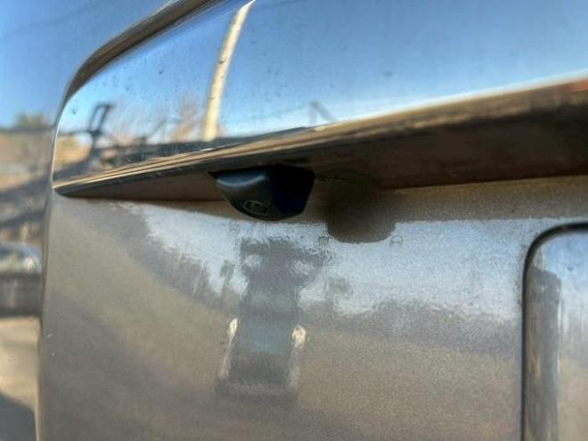 ハイエースバン　４ＷＤ　ＥＴＣ　バックカメラ　ナビ　両側スライドドア　ＡＴ　Ｂｌｕｅｔｏｏｔｈ　エアコン　パワーウィンドウ　運転席エアバッグ 4WD 2500(D) 5Dr