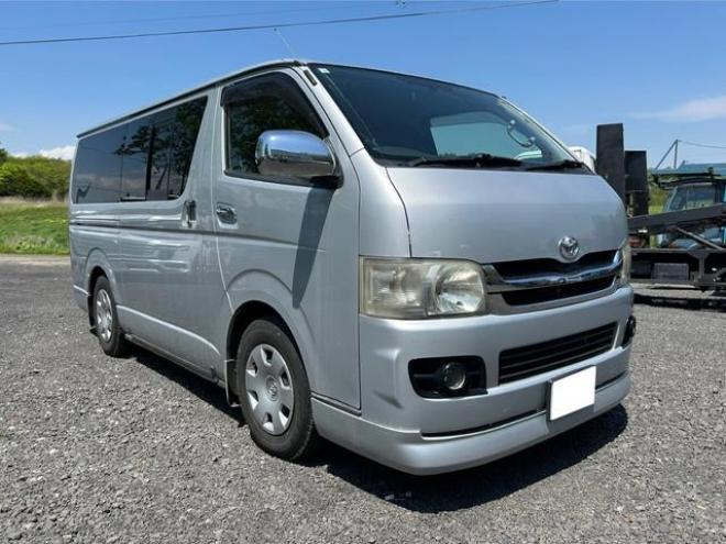 ハイエースバンスーパーＧＬ　４ＷＤ　ナビ　両側スライドドア　電動格納ミラー　ＡＴ　エアコン　パワーウィンドウ　運転席エアバッグ　助手席エアバッグ 4WD 2500(D) 5Dr