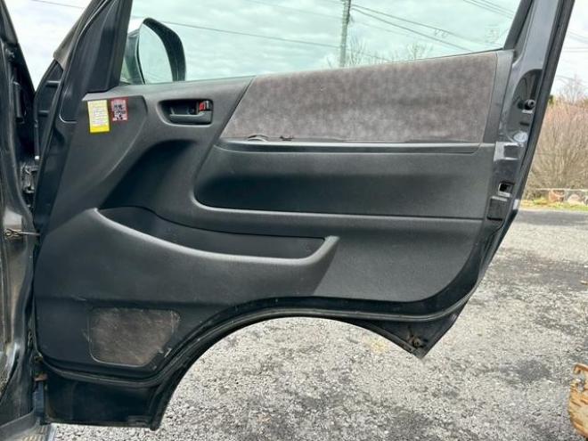 ハイエースバンスーパーＧＬ　４ＷＤ　ＥＴＣ　バックカメラ　両側スライドドア　ブルーレイ　パワーウィンドウ 4WD 2500(D) 5Dr