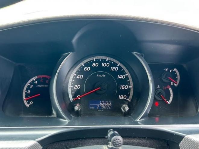 ハイエースバンスーパーＧＬ　４ＷＤ　ＥＴＣ　バックカメラ　両側スライドドア　ブルーレイ　パワーウィンドウ 4WD 2500(D) 5Dr