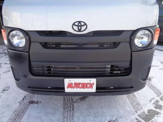 ハイエースバン2.8 DX ロング ディーゼルターボ 4WD　丸目クラシックヘッドライトキット　寒冷地仕様　415COBRA　SAFARIフロントリップスポイラー　16インチアルミ&トーヨーH30　リアヒーター　リアエアコン 2800