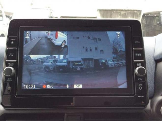 デイズハイウェイスターX 4WD　プッシュスタート　スマートキー　日産純正ナビ　フルセグTV　CD　Bluetooth　全方向カメラ　バックカメラ　本革巻きステアリング　ステアリングスイッチ　クルーズコントロール　シートヒーター　ETC 660