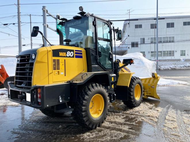 ホイールローダコマツ　未使用　WA80-8
