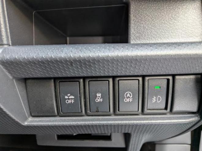 フレアクロスオーバー XG☆アイドリングストップ 4WD 660 5Dr