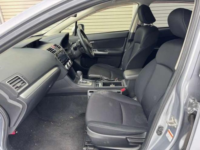 インプレッサスポーツ 2.0 i アイサイト 4WD　後期型　夏冬タイヤ　ナビ　TV　Bカメラ　Bluetooth 2000